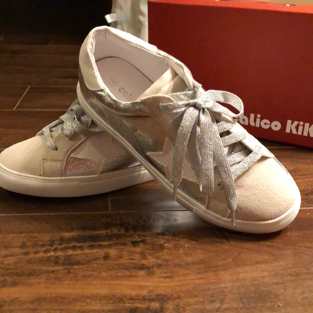 Calico Kiki Silver Star sneakers.